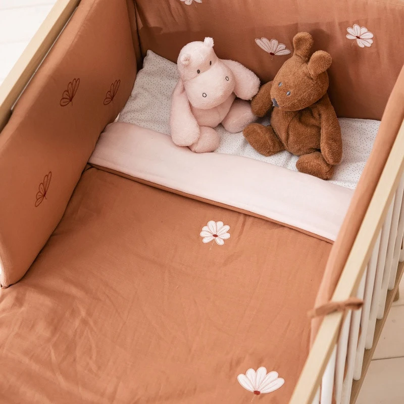 Couverture 100x135cm NATTOU Susie & Bonnie 5 Couverture 100x135cm NATTOU Susie & Bonnie – Image 3